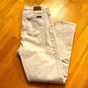 Very clean and flattering off white/cream color